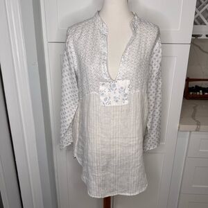 CP Shades Women’s Blue White Floral Linen Tunic Top Size Medium *